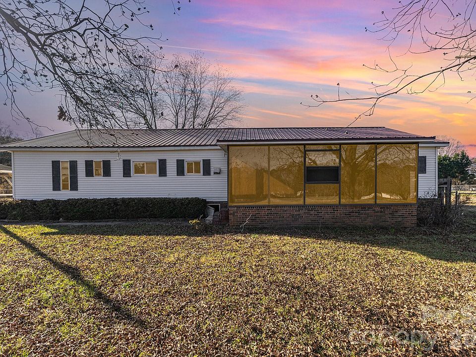 1st image of 610 Osteen Rd