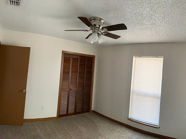 Right Bedroom.