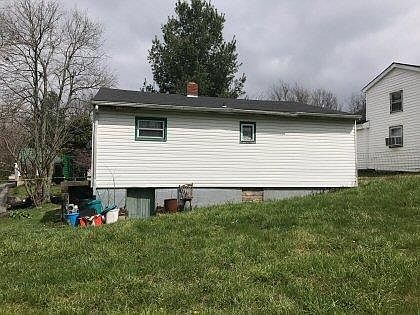 3rd image of 235 W Buford St