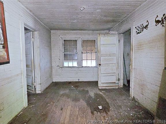 5th image of 414 Bryan St