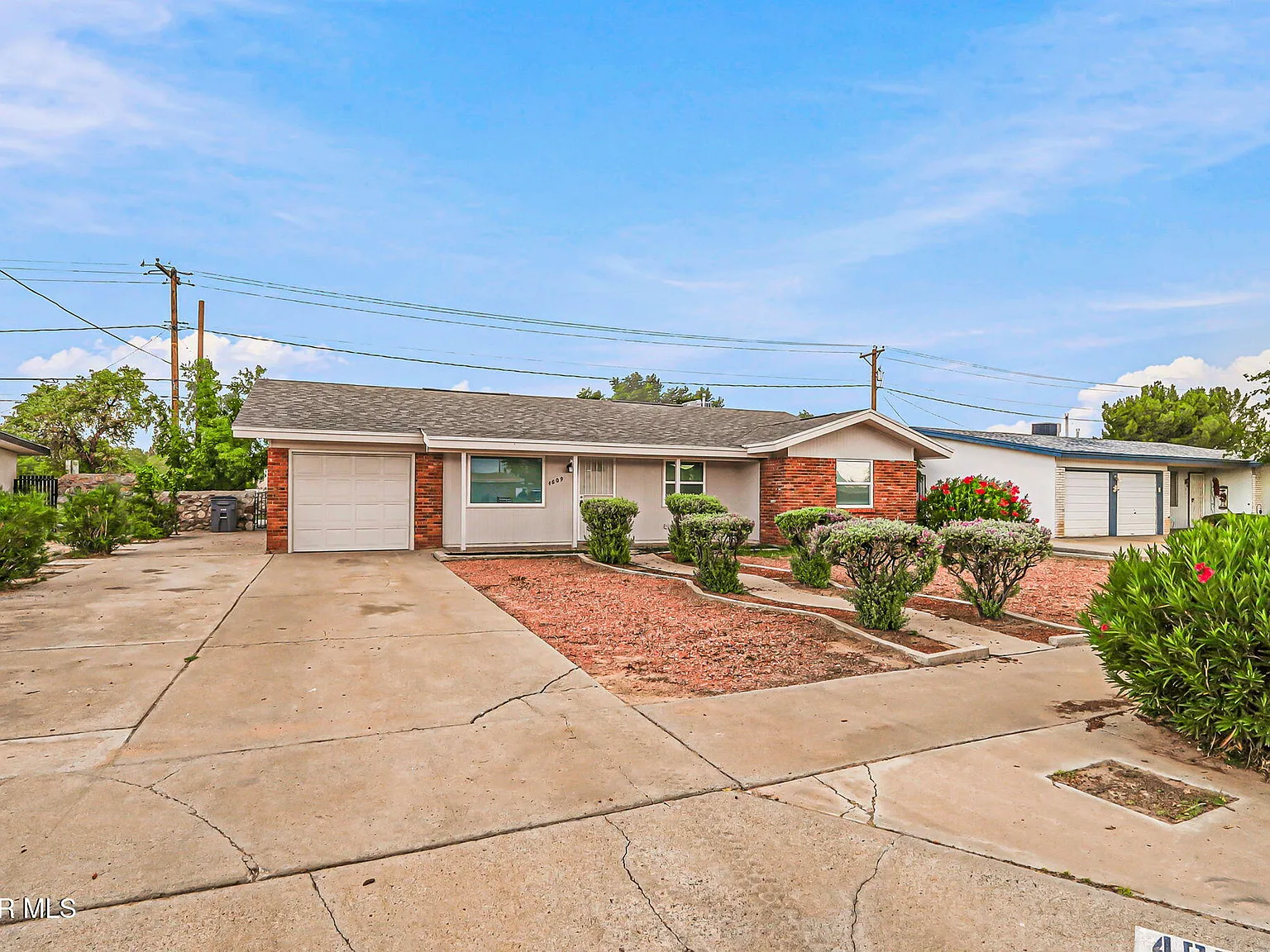 4 bed, 2.0 bath, 1312 sqft, $1,650 — Photo 3