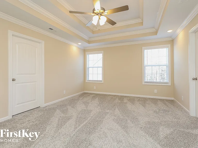 1061 Brightwood Ct — Photo 7