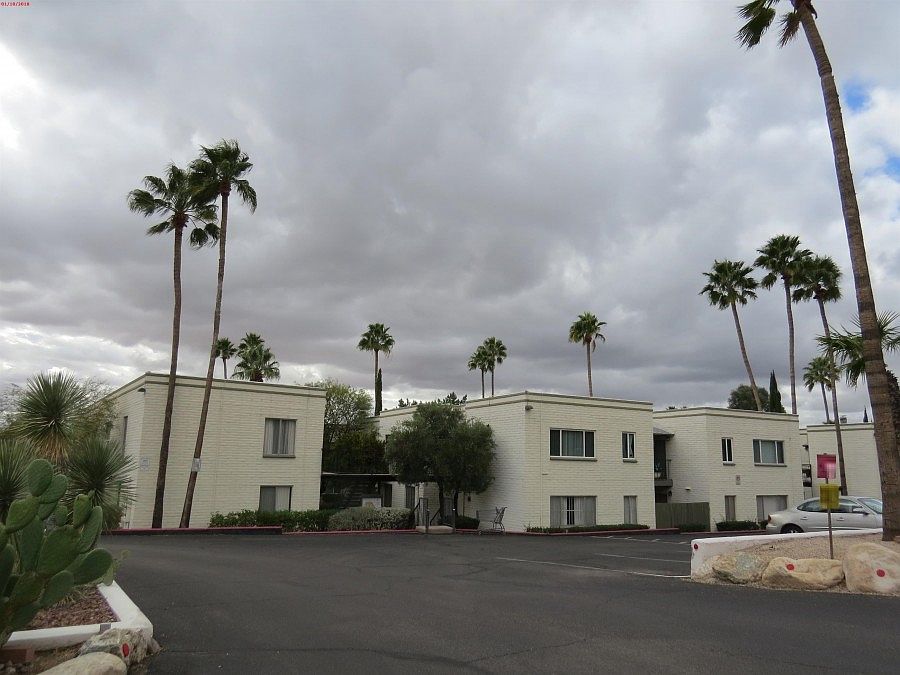 2nd image of 8450 E Old Spanish Trl APT 101