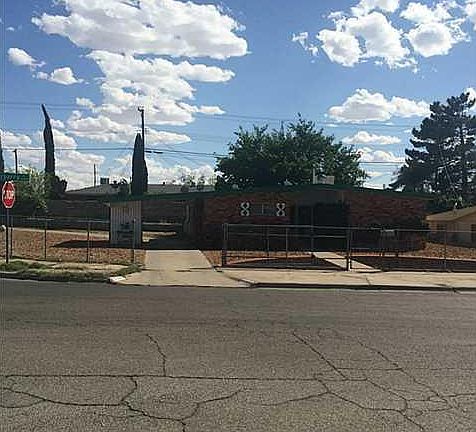 3rd image of 10420 Sugarberry Dr