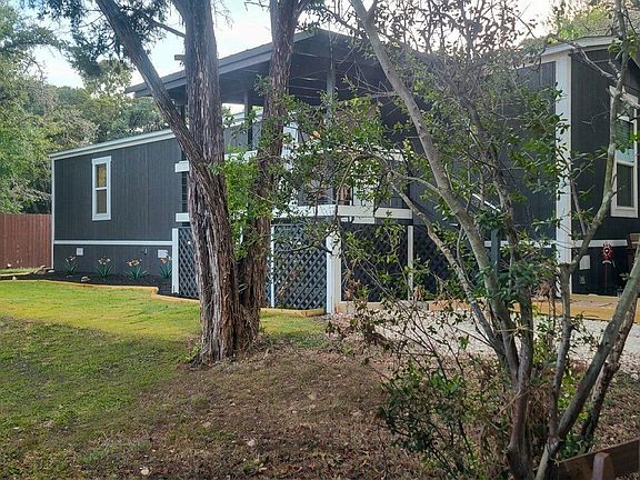 2nd image of 138 Grey Moss Ct