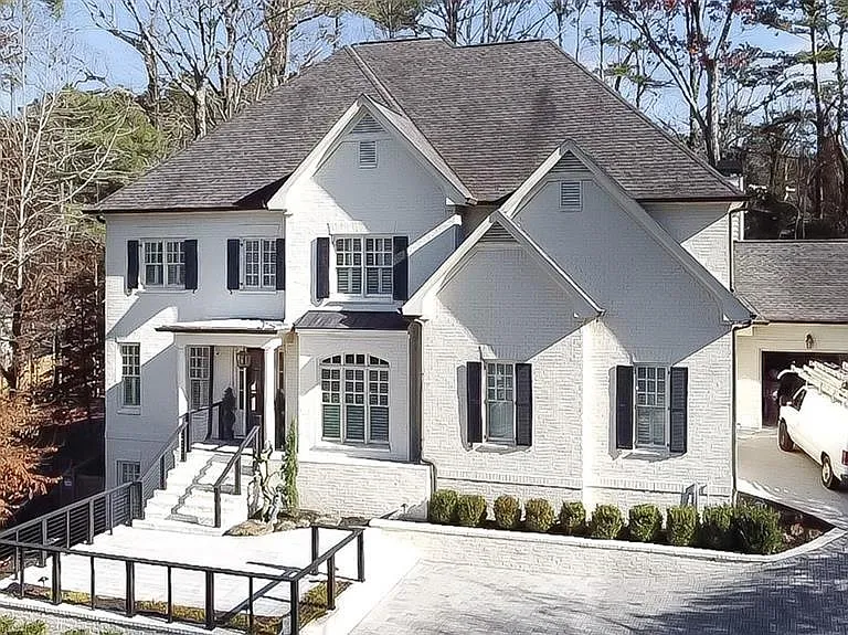 2991 Sequoyah Dr NW — Photo 2