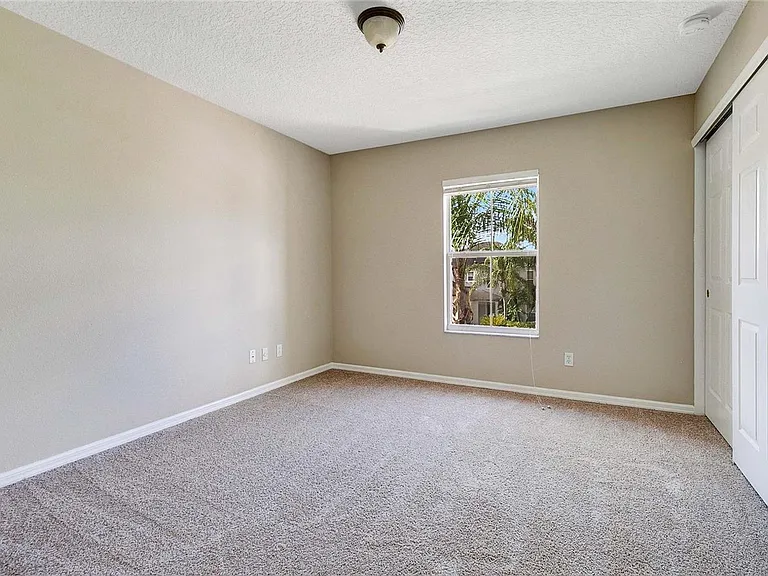 10824 Tilston Point — Photo 20