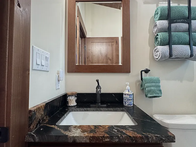 610 Central Ave — Photo 25