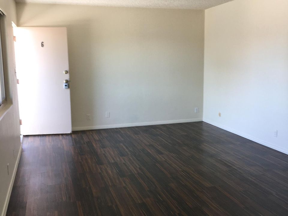 1st image of 3337 Herman Ave APT 6