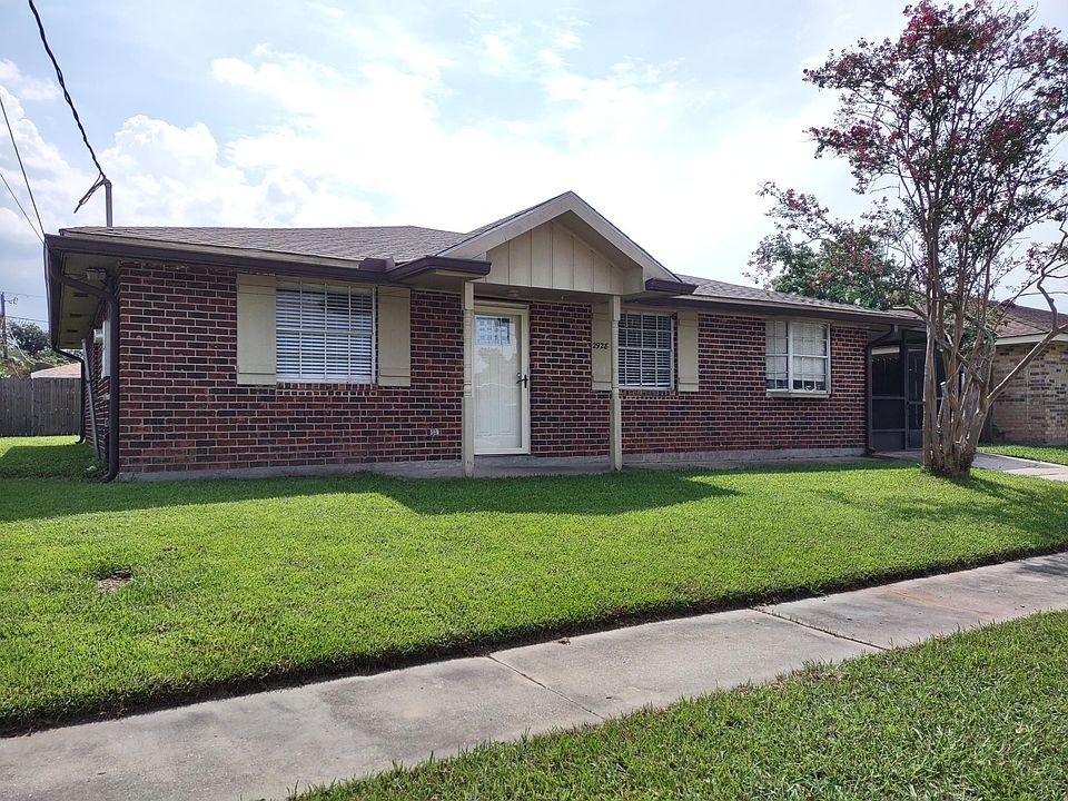 1st image of 2928 Dove Ave