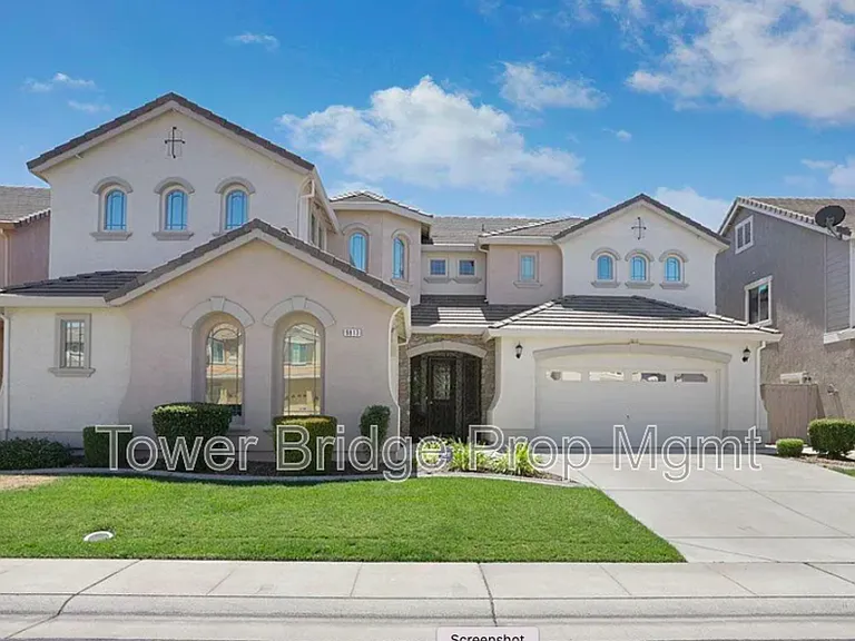 9813 Shanelyn Way — Photo 1