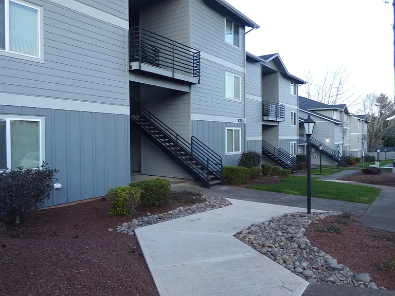 5314-5324 Skyline Rd S #5334 — Photo 7