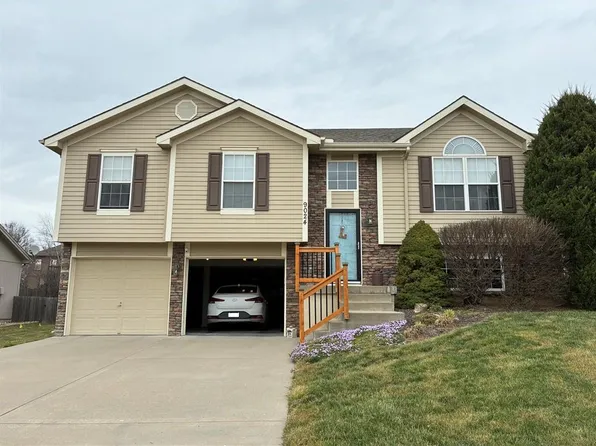 9024 NE 103rd St, Kansas City, MO 64157