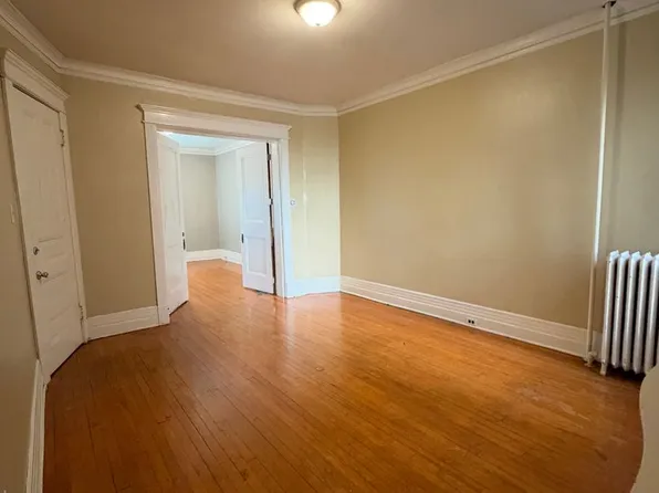 1201-1205 1/2 E 2nd Street, 1201-1205 1/2 E 2nd St #1205, Duluth, MN 55805