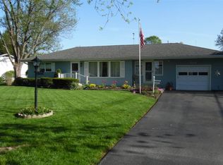 726 Sycamore Ln, Bluffton, IN 46714