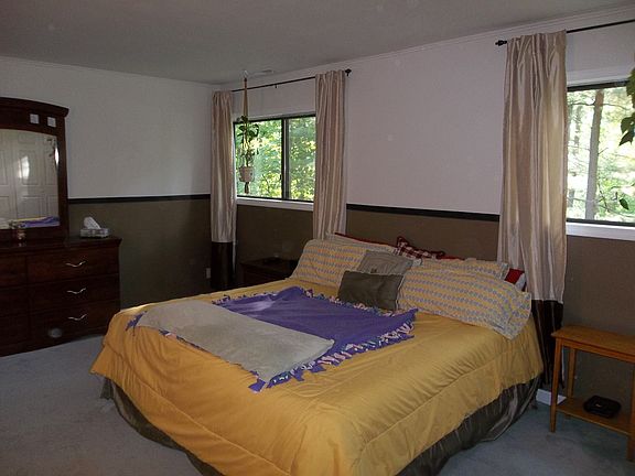 5th image of 111 Coburn Ave