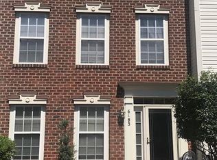 6183 Les Dorson Ln, Alexandria, VA 22315