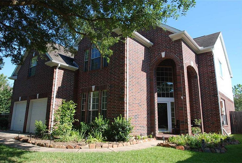 1st image of 2315 Madewood Dr