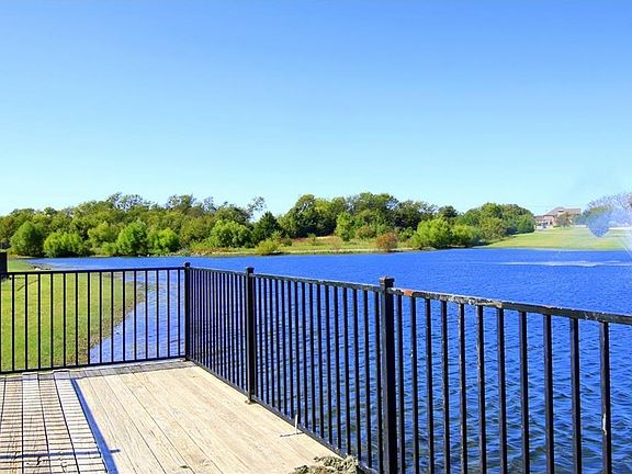 3rd image of 1218 Lake Trail Ct