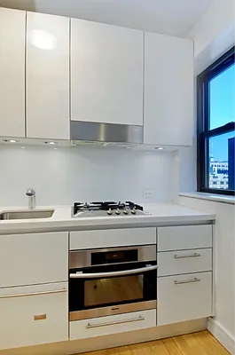 Rented by Compass | media 20