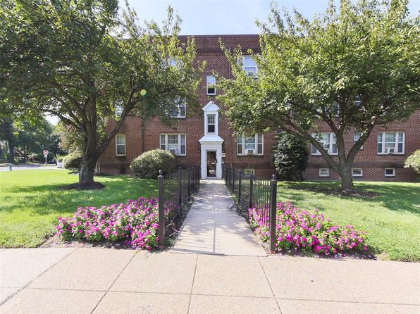 3022 K St SE #3022-202