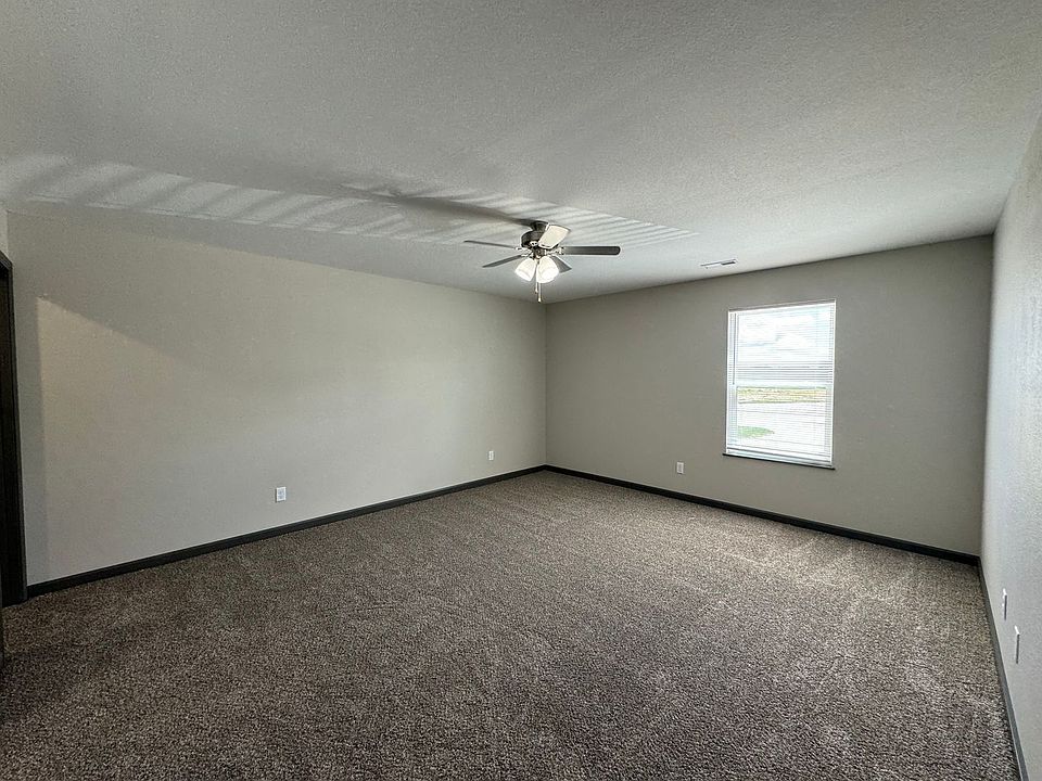 LONGVIEW MEADOWS - MONTGOMERY CITY MO - 2 Longview Cir Montgomery City ...