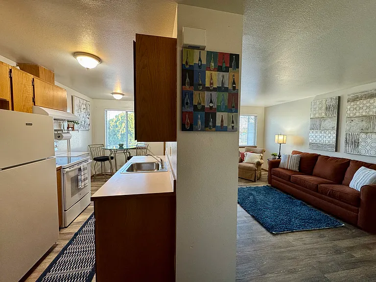 116 E Dewberry Ave #1 — Photo 5