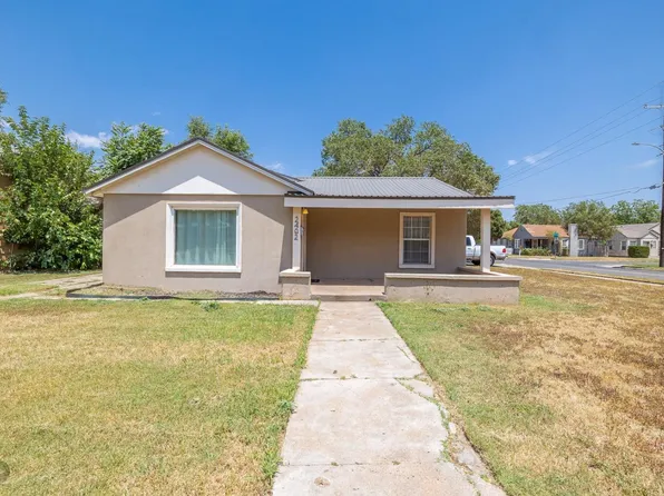 2402 26th St, Lubbock, TX 79411