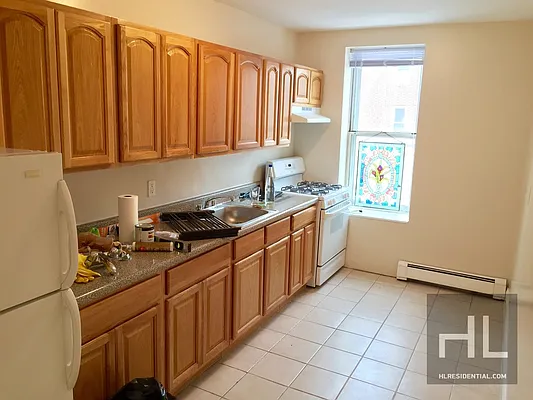 Rented by Highline Residential | media 31