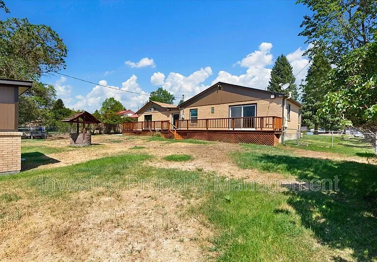 413 Poncha Blvd — Photo 6