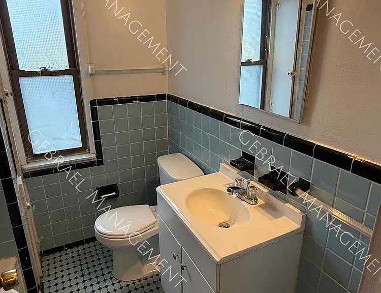3500 Ewald Cir — Photo 8
