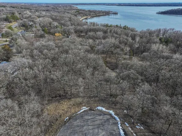 28401 Cherrywood Rd, Paynesville, MN 56362