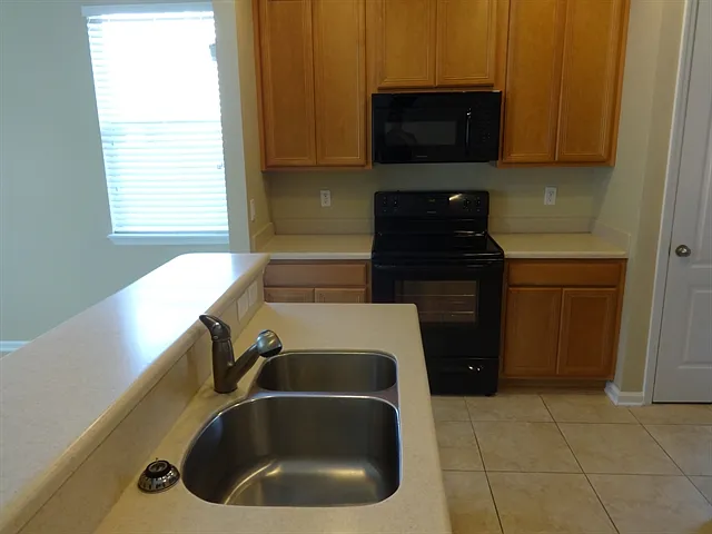 3901 Ringneck Dr — Photo 8