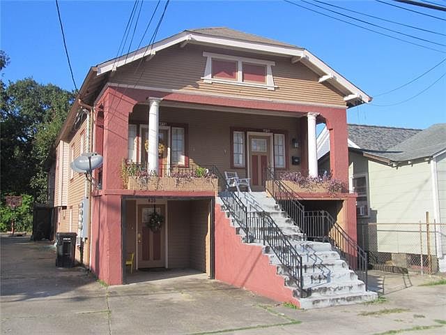 1st image of 822 Homer St #A