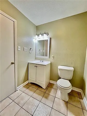 2330 Edenborn Ave #116 — Photo 16