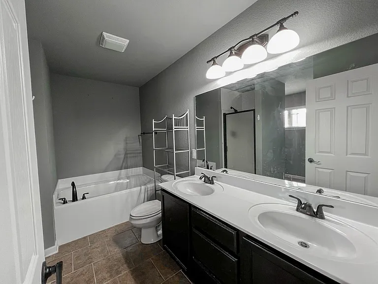 74 Earnhardt Cir — Photo 30