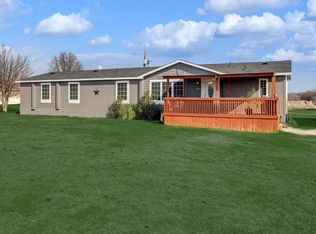 139 Creasser Ln, Rhome, TX 76078