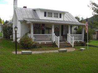 4461 Goodman Rd, Roanoke, VA 24014