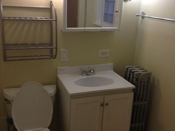 2nd image of 1733 N Kimball Ave #1