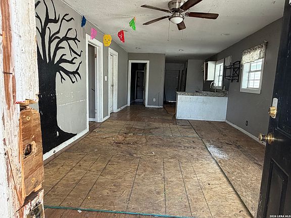 2nd image of 819 N Hamilton Ave