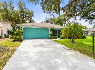 3550 Oak Lake Dr, Palm Harbor, FL 34684