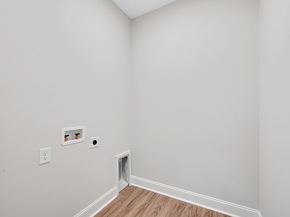 5th image of 2217 S Kali Ln #B