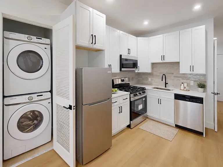 337 Johnston Ave #504 — Photo 3