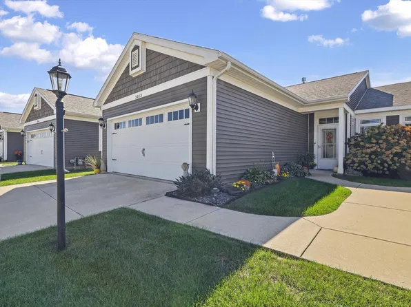 3013 E Stillwater Lndg #3013, Urbana, IL 61802