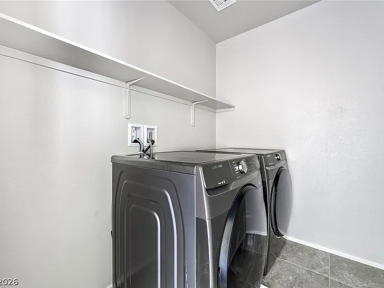 3803 Berenices Ave — Photo 21