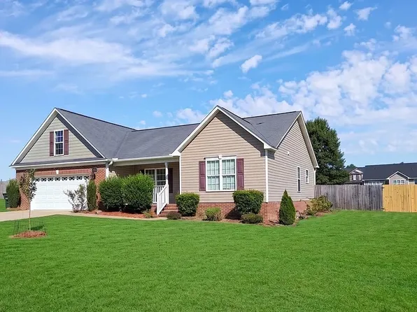306 United Rd, Raeford, NC 28376