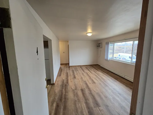 2118 Allied Dr, Madison, WI 53711