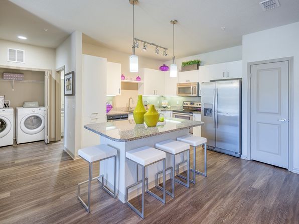 1945 Noor St #2-406