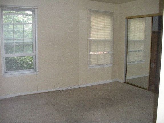 bedroom #1