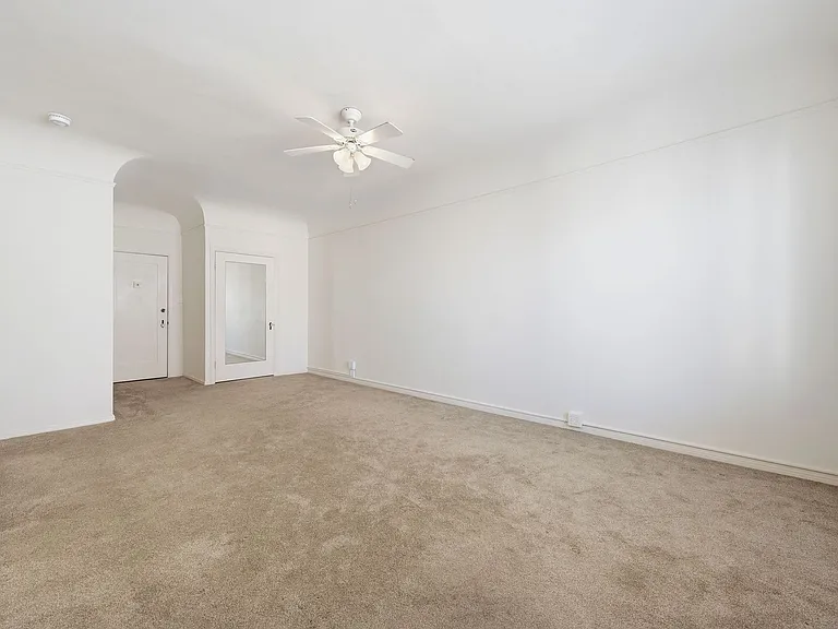 1530 Miramar Dr — Photo 11